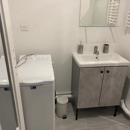 Nocleg ze śniadaniem Chambres Dans *